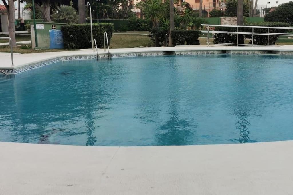 Estudio Reformado Primera Linea Playa Sitio de Calahonda Екстериор снимка